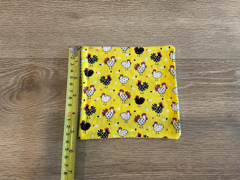 Handmade Fabric Jar Gripper/Opener — 5x5 Grip Padding — Chicken design
