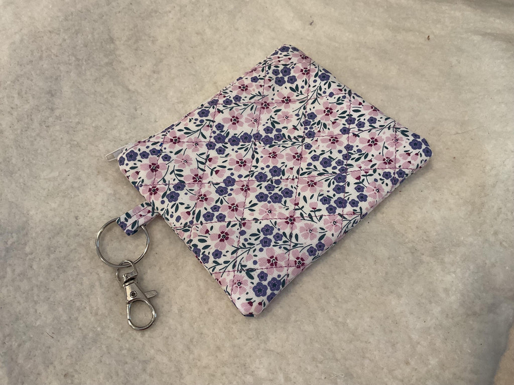 Floral Quilted Keychain Wallet with Zipper Pouch – Small Coin Purse, ID Holder, Card Case